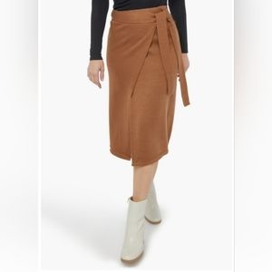 NWT JustFab Sweater Wrap Skirt size XXL Brown Sugar